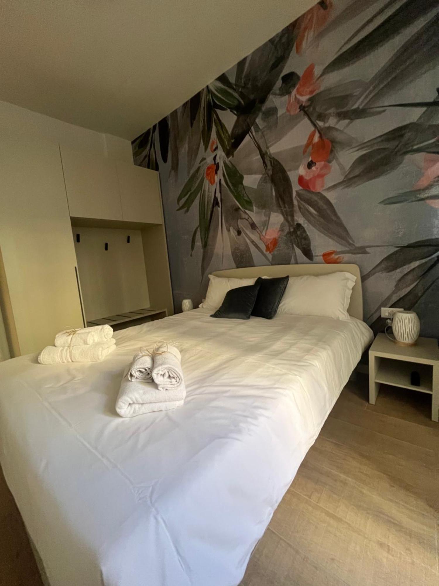 Calari Rooms - Affittacamere Болоня Екстериор снимка