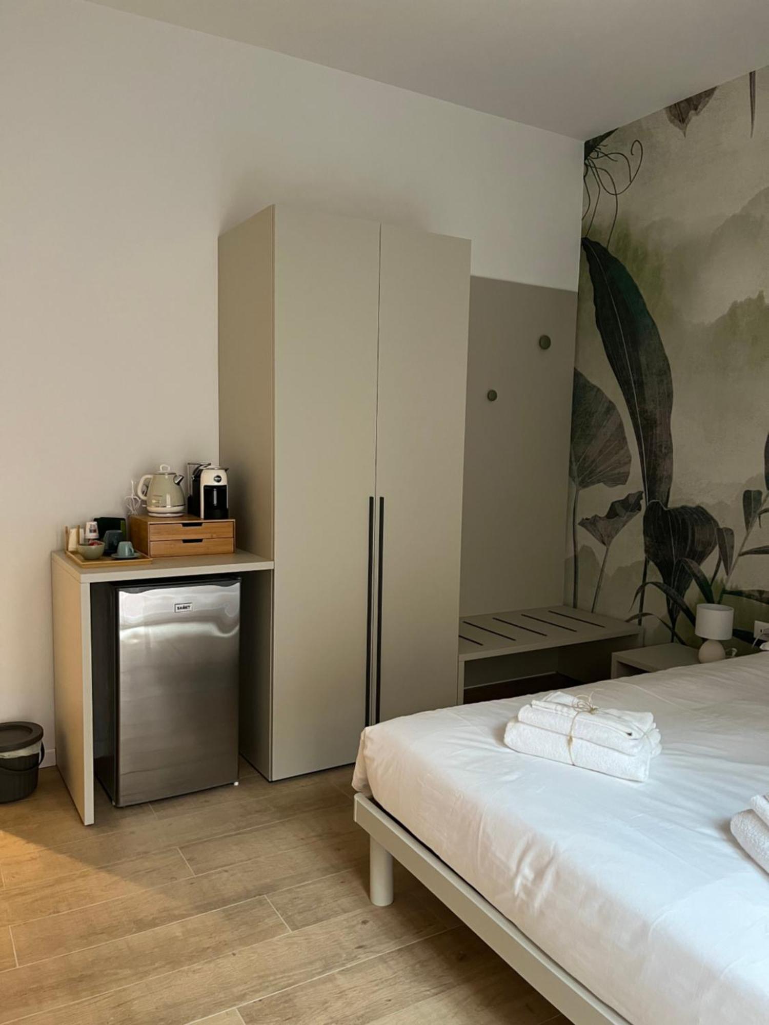 Calari Rooms - Affittacamere Болоня Екстериор снимка